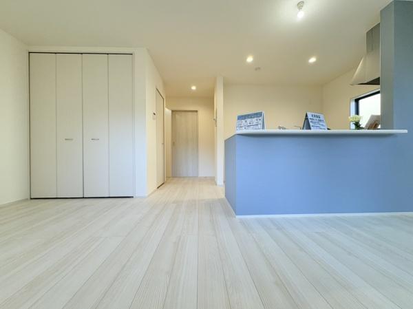 �_�ސ쌧���s�{�O����{��2���ڂ̐V�z��ˌ��Ẵ��r���O