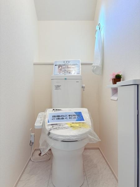 �_�ސ쌧���s�{�O����{��2���ڂ̐V�z��ˌ��Ẵg�C��