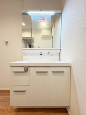 �_�ސ쌧����s�����_��3���ڂ̐V�z��ˌ��Ă̐��ʑ�E���ʏ�