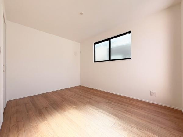 �_�ސ쌧����s�����_��3���ڂ̐V�z��ˌ��Ă̗m��