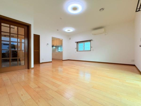 �_�ސ쌧���l�s�����\����2���ڂ̒��È�ˌ��Ẵ��r���O