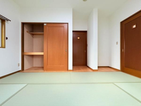 �_�ސ쌧���l�s�����\����2���ڂ̒��È�ˌ��Ă̘a��