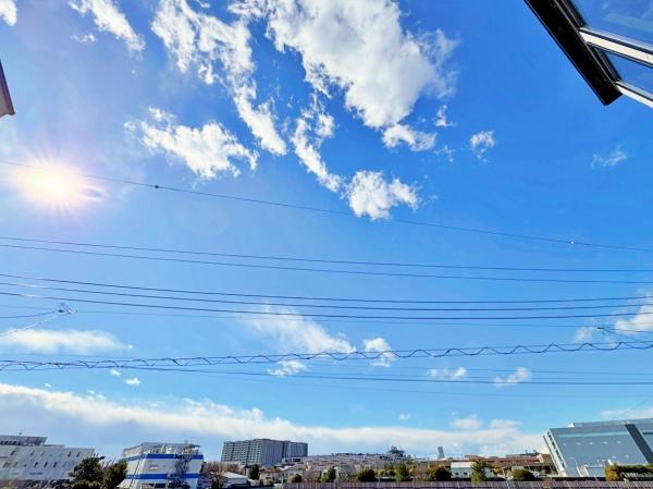 �_�ސ쌧����s�����_��3���ڂ̐V�z��ˌ��Ă̏Z�˂���̒��]�ʐ^