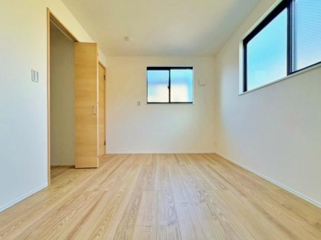 �_�ސ쌧����s�����_��3���ڂ̐V�z��ˌ��Ă̗m��