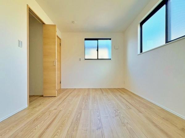 �_�ސ쌧����s�����_��3���ڂ̐V�z��ˌ��Ă̗m��