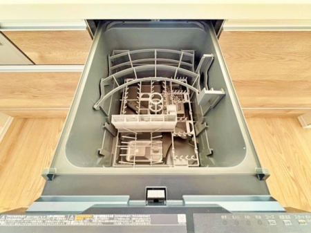 �_�ސ쌧����s�����_��3���ڂ̐V�z��ˌ��ẴL�b�`��