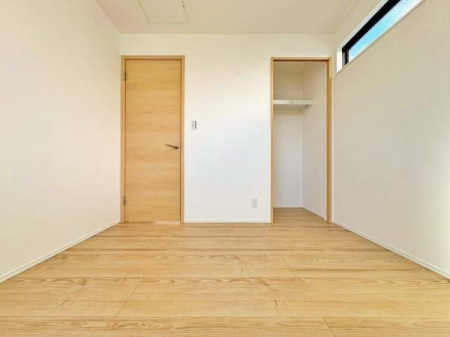 �_�ސ쌧����s�����_��3���ڂ̐V�z��ˌ��Ă̗m��