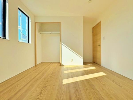 �_�ސ쌧����s�����_��3���ڂ̐V�z��ˌ��Ă̗m��