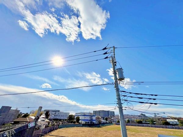 �_�ސ쌧����s�����_��3���ڂ̐V�z��ˌ��Ă̏Z�˂���̒��]�ʐ^