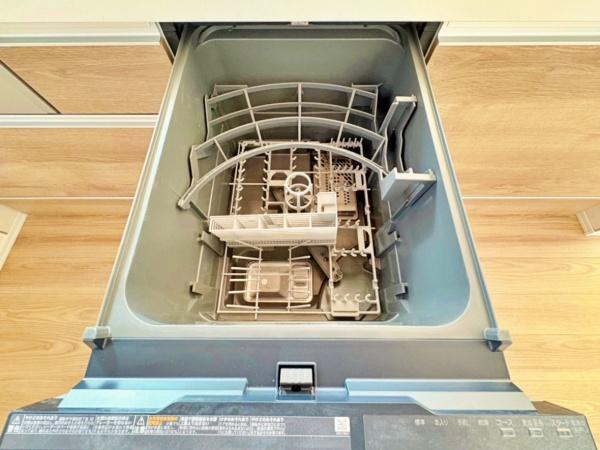 �_�ސ쌧����s�����_��3���ڂ̐V�z��ˌ��ẴL�b�`��