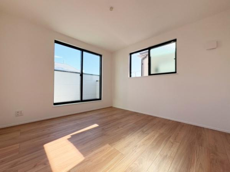 �_�ސ쌧����s�����_��3���ڂ̐V�z��ˌ��Ă̗m��