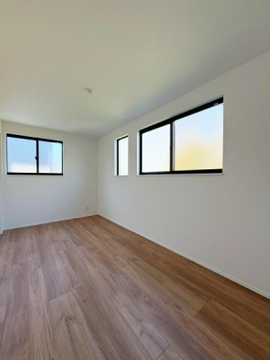 �_�ސ쌧����s�����_��3���ڂ̐V�z��ˌ��Ă̗m��