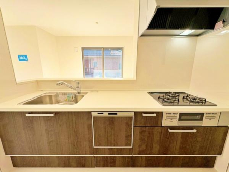 �_�ސ쌧���l�s����捂�M��2���ڂ̐V�z��ˌ��ẴL�b�`��