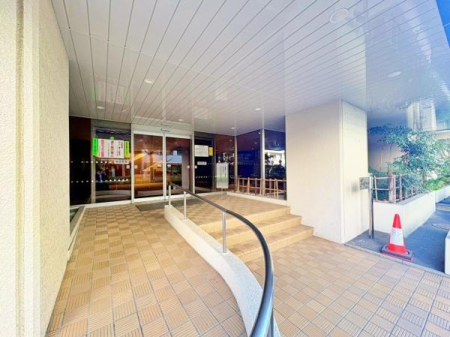 �_�ސ쌧���l�s��q��X1���ڂ̒��Ã}���V�����̃G���g�����X