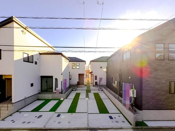 �_�ސ쌧���l�s�t��`�c��5���ڂ̐V�z��ˌ��Ă̕����ϊX���ݎʐ^