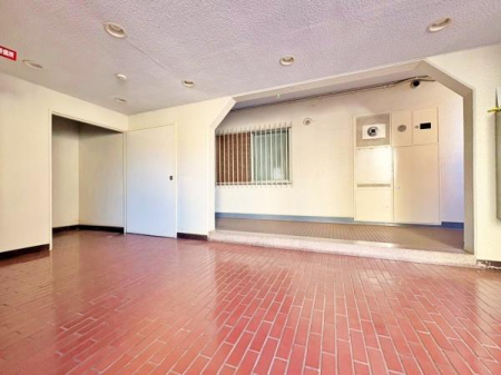 �_�ސ쌧���l�s���搼�|�V�ۂ̒��Ã}���V�����̃G���g�����X