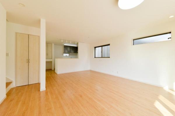 �_�ސ쌧���l�s��搴���P�u�̓y�n�̌����v������i�p�[�X�E���ρj