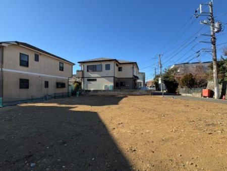 �_�ސ쌧���l�s��搴���P�u�̓y�n�̑O�ʓ��H�܂ތ��n�ʐ^