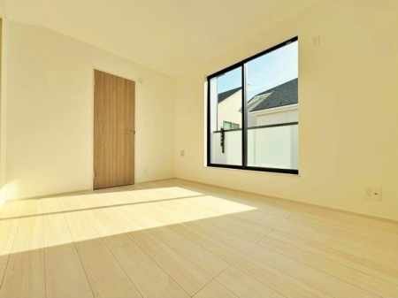 �_�ސ쌧���l�s���J��{��2���ڂ̐V�z��ˌ��Ă̗m��