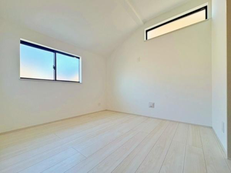 �_�ސ쌧���l�s���J��{��2���ڂ̐V�z��ˌ��Ă̗m��