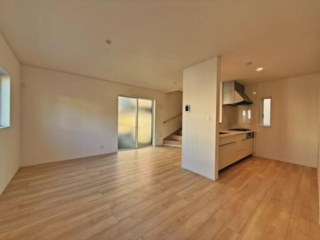 �_�ސ쌧���l�s���J��{��2���ڂ̐V�z��ˌ��Ẵ��r���O