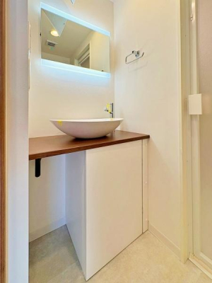 �_�ސ쌧���l�s�΋撆�R1���ڂ̒��Ã}���V�����̐��ʑ�E���ʏ�