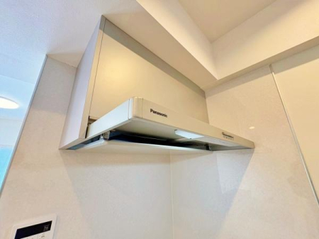 �_�ސ쌧���l�s�΋撆�R1���ڂ̒��Ã}���V�����̃L�b�`��