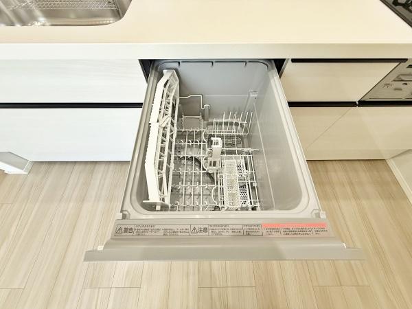 �_�ސ쌧���s���撆��2���ڂ̐V�z��ˌ��ẴL�b�`��