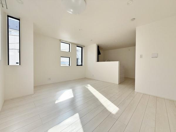 �_�ސ쌧���s���擌��O2���ڂ̒��È�ˌ��Ẵ��r���O