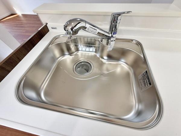 �_�ސ쌧���s���撆��2���ڂ̒��È�ˌ��ẴL�b�`��