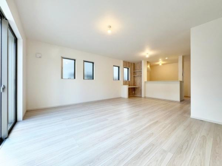 �_�ސ쌧���l�s�����x����3���ڂ̐V�z��ˌ��Ẵ��r���O