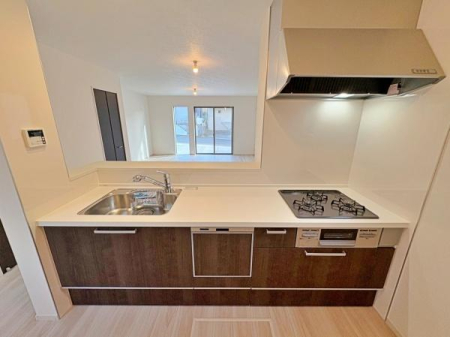 �_�ސ쌧���l�s�����x����3���ڂ̐V�z��ˌ��ẴL�b�`��