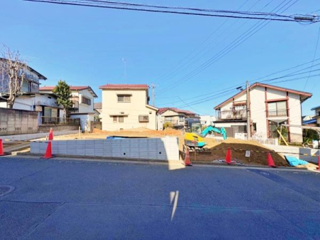 �_�ސ쌧���l�s�_�ސ��H���3���ڂ̓y�n�̑O�ʓ��H�܂ތ��n�ʐ^