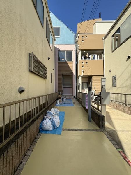 �_�ސ쌧���l�s��q��m����1���ڂ̒��È�ˌ��Ă̌��n�O�ώʐ^