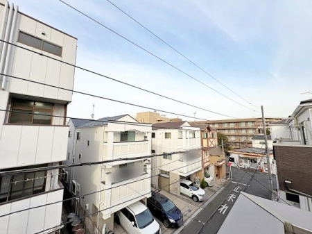 �_�ސ쌧���l�s�ߌ���哌���̒��È�ˌ��Ă̏Z�˂���̒��]�ʐ^