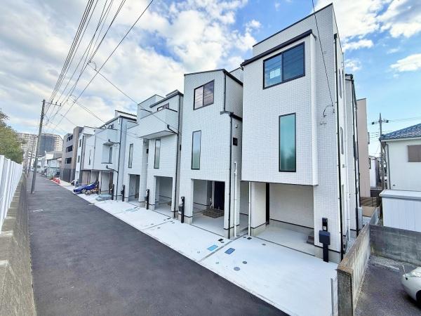 �_�ސ쌧���s���撆��2���ڂ̐V�z��ˌ��Ă̌��n�O�ώʐ^