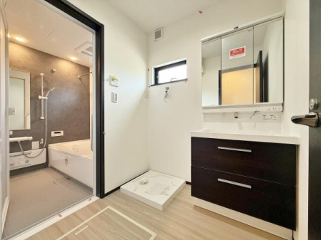 �_�ސ쌧���s���撆��2���ڂ̐V�z��ˌ��Ă̐��ʑ�E���ʏ�