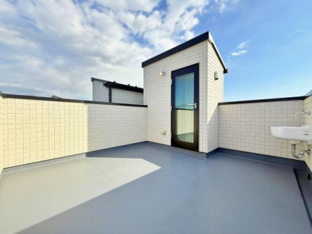 �_�ސ쌧���s���撆��2���ڂ̐V�z��ˌ��Ẵo���R�j�[