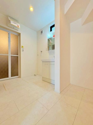 �_�ސ쌧���l�s����捂�M��1���ڂ̐V�z��ˌ��Ă̐��ʑ�E���ʏ�