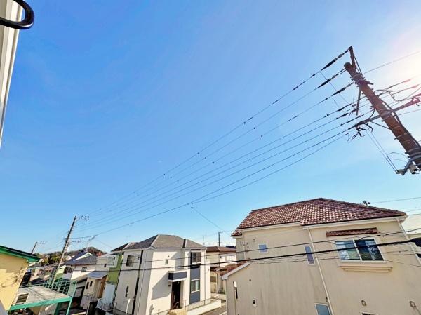 �_�ސ쌧���l�s����捂�M��1���ڂ̐V�z��ˌ��Ă̏Z�˂���̒��]�ʐ^