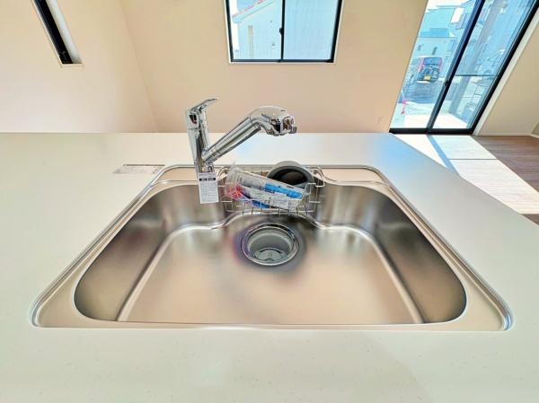 �_�ސ쌧���l�s����捂�M��1���ڂ̐V�z��ˌ��ẴL�b�`��