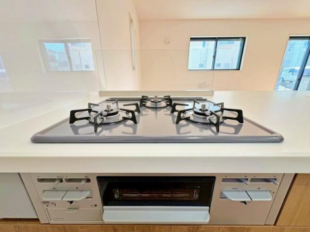 �_�ސ쌧���l�s����捂�M��1���ڂ̐V�z��ˌ��ẴL�b�`��