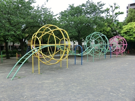 �_�ސ쌧���s����n�c2���ڂ̒��È�ˌ��Ă̎��ӊ�