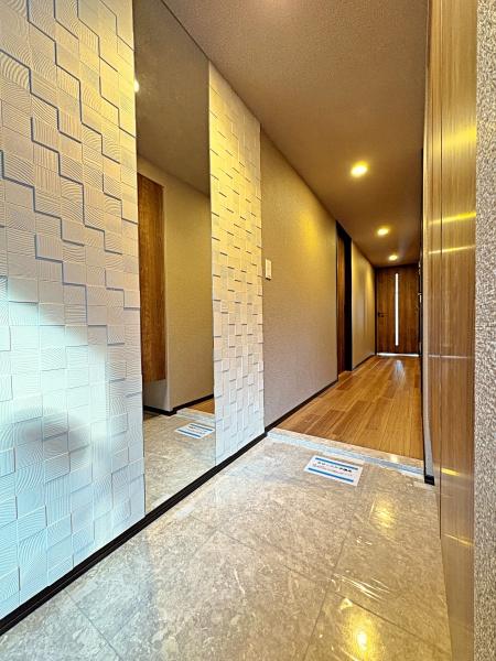 �_�ސ쌧���l�s����r�܂̒��Ã}���V�����̃G���g�����X