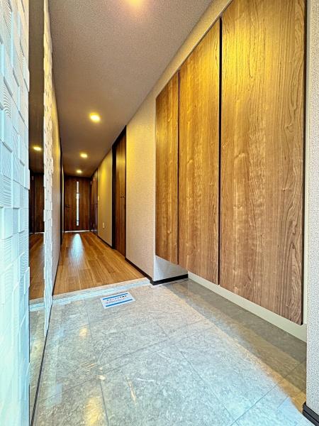 �_�ސ쌧���l�s����r�܂̒��Ã}���V�����̃G���g�����X