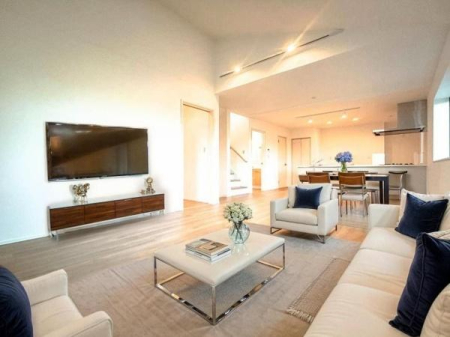 �_�ސ쌧���l�s�����Z�Y5���ڂ̐V�z��ˌ��Ẵ��r���O