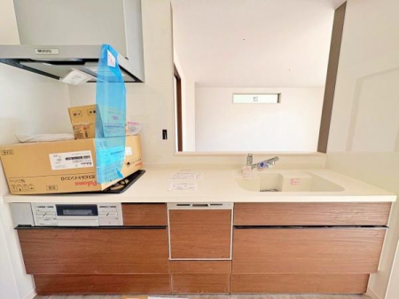 �_�ސ쌧��a�s�㑐��7���ڂ̐V�z��ˌ��ẴL�b�`��