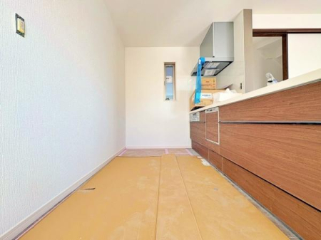 �_�ސ쌧��a�s�㑐��7���ڂ̐V�z��ˌ��ẴL�b�`��