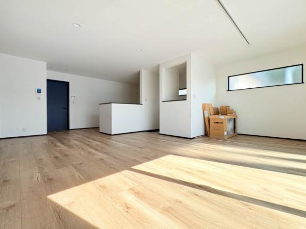 �_�ސ쌧���s�{�O��_�ؖ{��2���ڂ̐V�z��ˌ��Ẵ��r���O