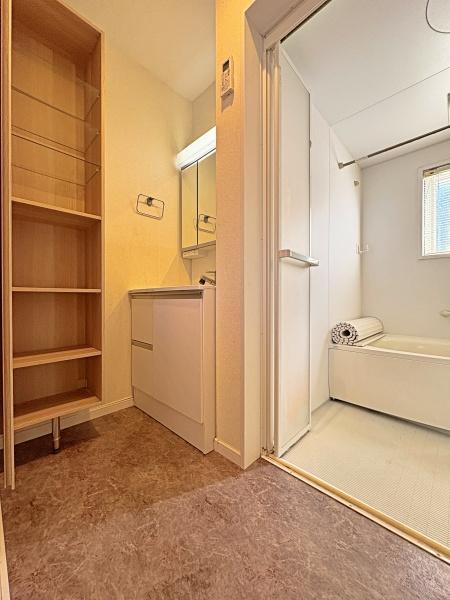 �_�ސ쌧���l�s����撷�l1���ڂ̒��È�ˌ��Ă̐��ʑ�E���ʏ�